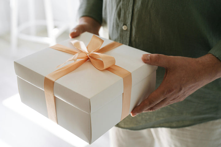 personalized wedding gifts
