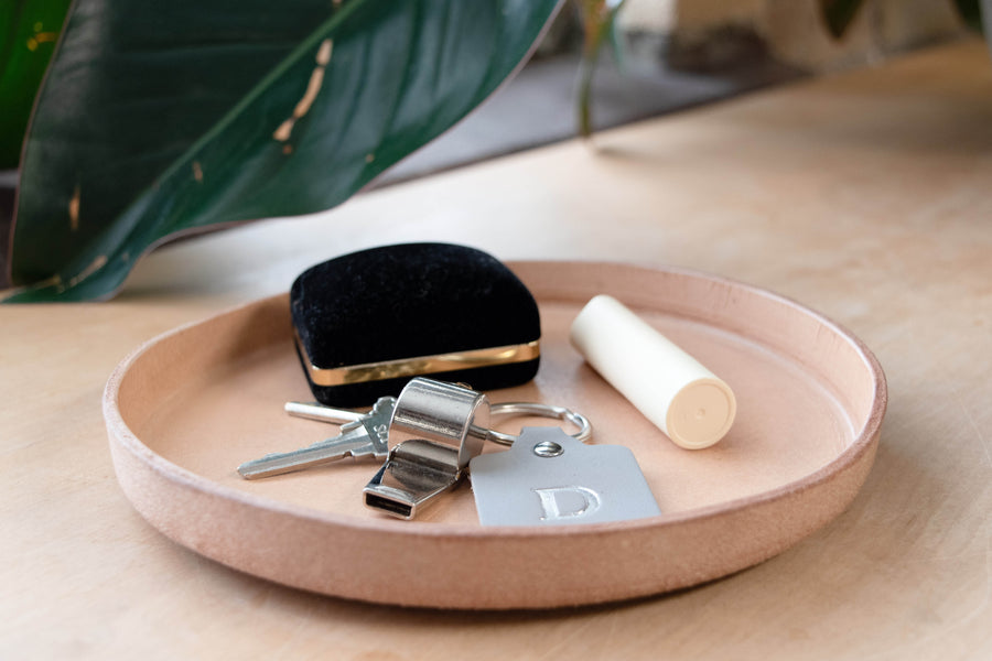 Molded Leather Valet Tray