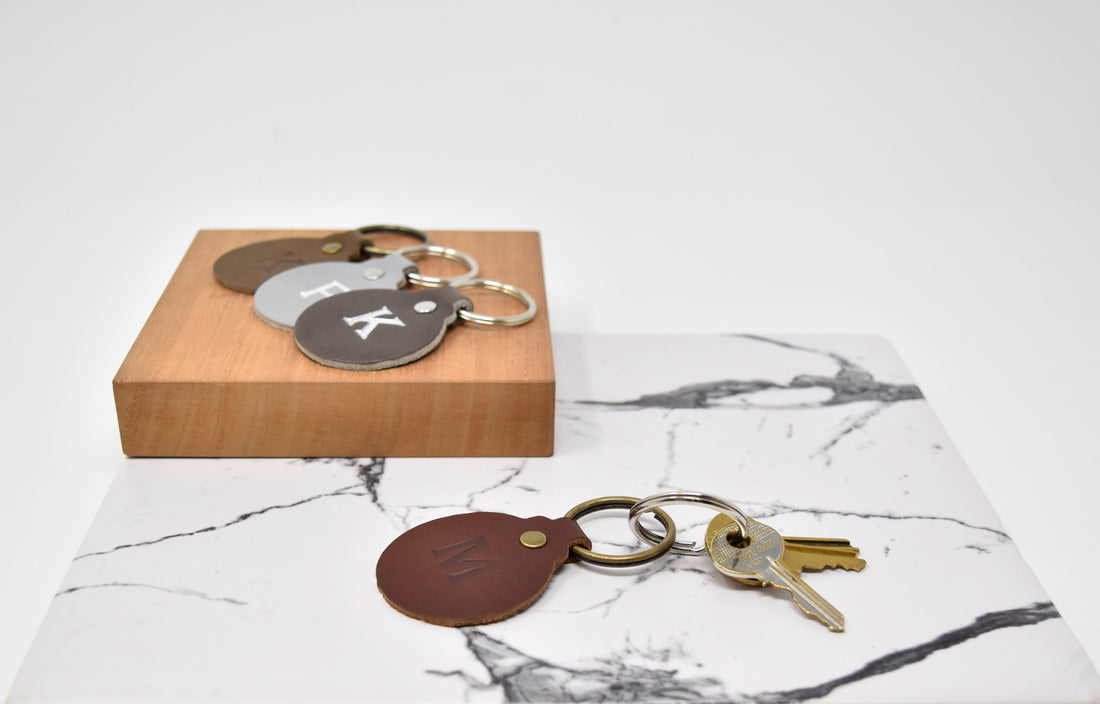 Personalized Leather Circle Key Fob