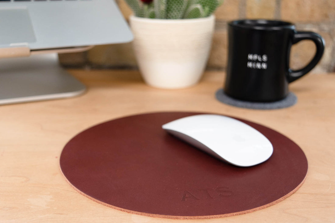 Personalized Round Leather Mouse Pad