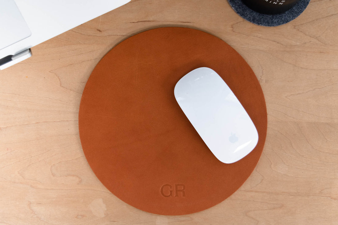Personalized Round Leather Mouse Pad