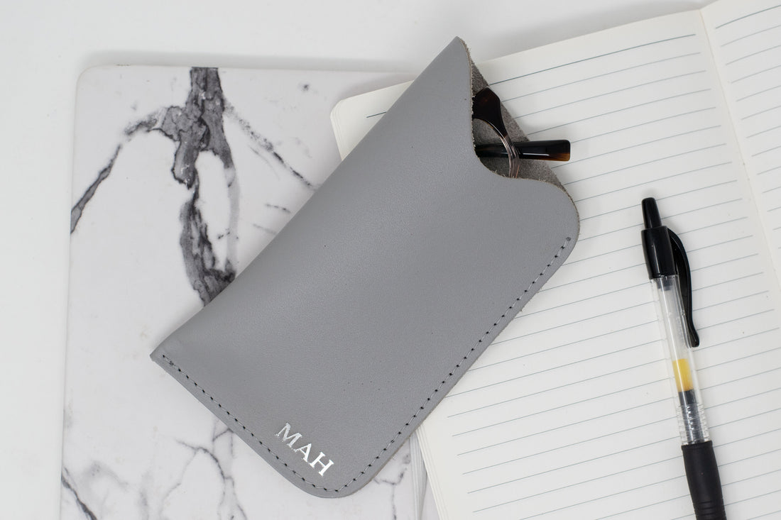 Leather Glasses Sleeve. Personalized Sunglasses Sleeve. Leather Glasses Case. Customized Leather Sleeve. Glasses Sleeve. Sunglasses Sleeve.
