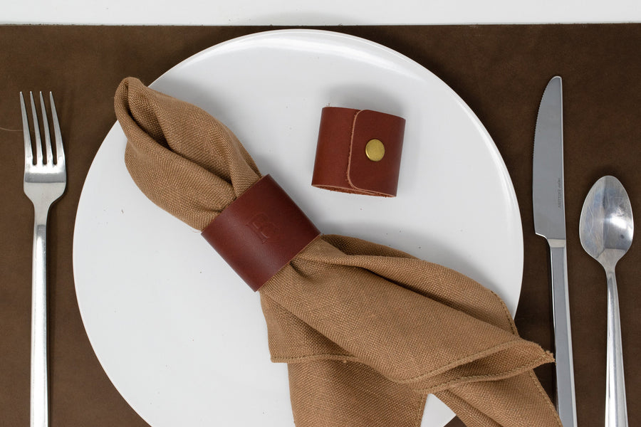 Personalized Leather Napkin Ring. Leather Napkin Holder. Leather Ring. Table Decor. Leather Decor. Set of 2. Snap Napkin Ring. Made in USA.