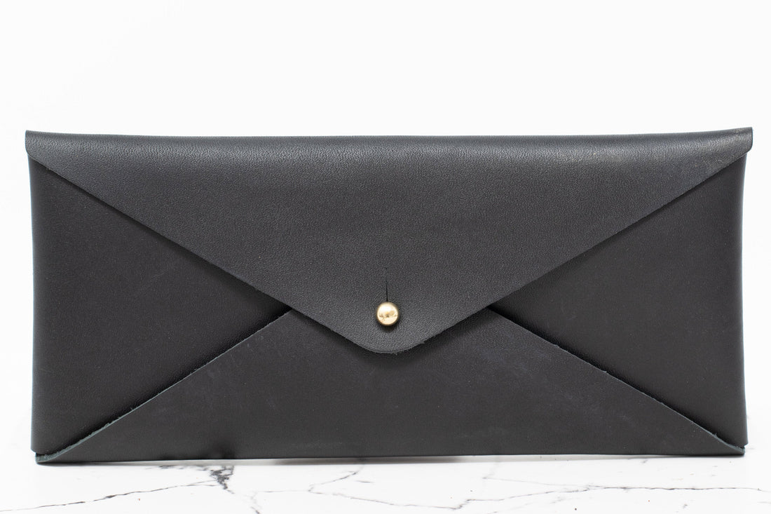 Leather Document Envelope. Monogram Document Holder. Personalized Document Envelope. Custom Leather Envelope. Leather Money Envelope